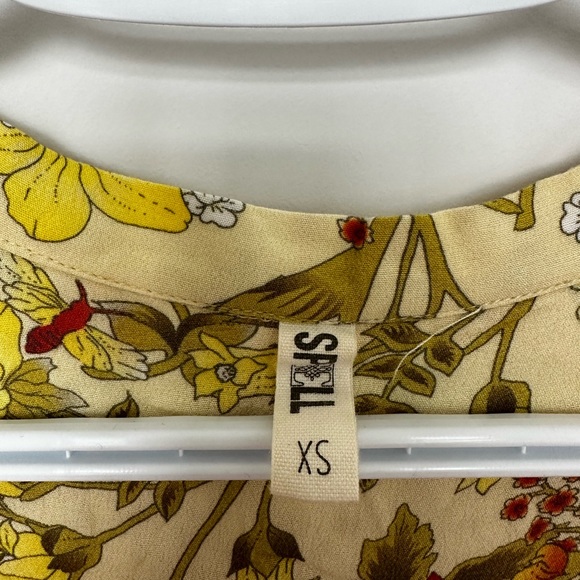 Spell & the Gypsy Dress - Picture 2 of 3